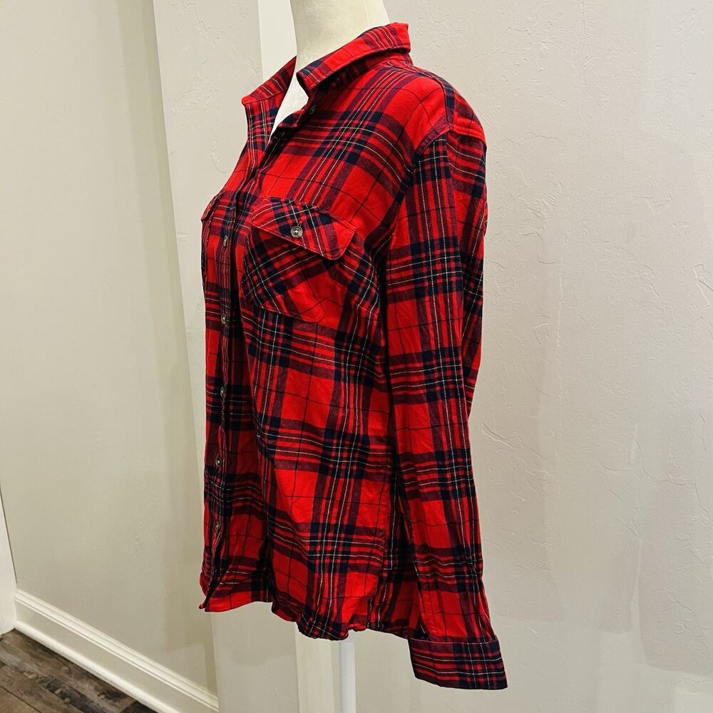 Eddie Bauer Women's M Classic Fit Red Black Plaid Long Sleeve Button Up (A0128) - Picture 2 of 5